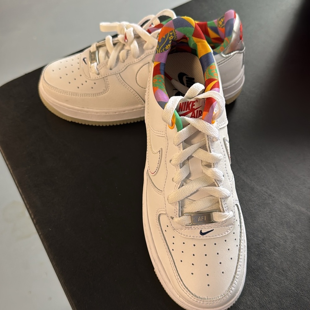 Nike AF1 5Y ladies size 6.5